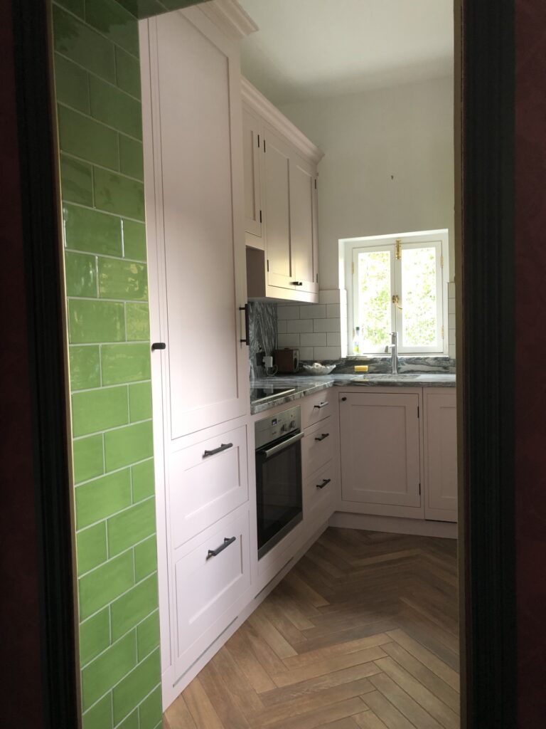 kitchen-respray-pink-06